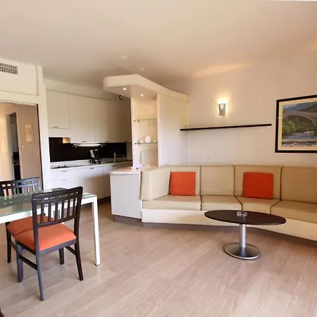 Cala Sultana Hotel apartamentowy 4*