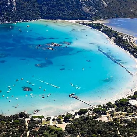 Hotel apartamentowy Cala Sultana 4*
