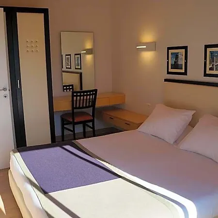 Cala Sultana 4*