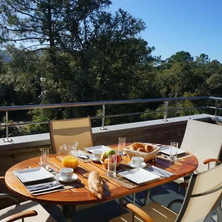 Hotel apartamentowy Cala Sultana 4*
