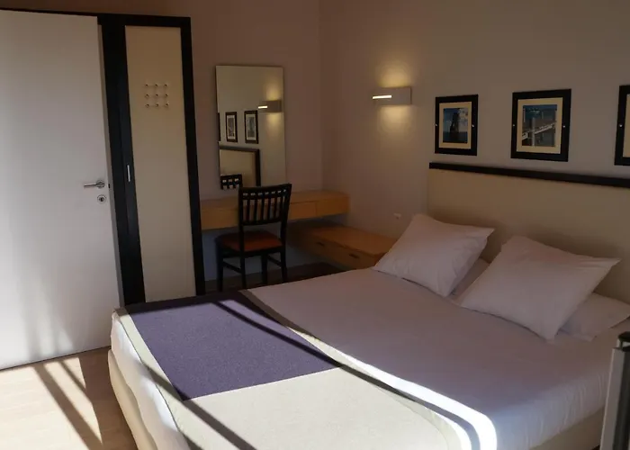 Aparthotel Cala Sultana